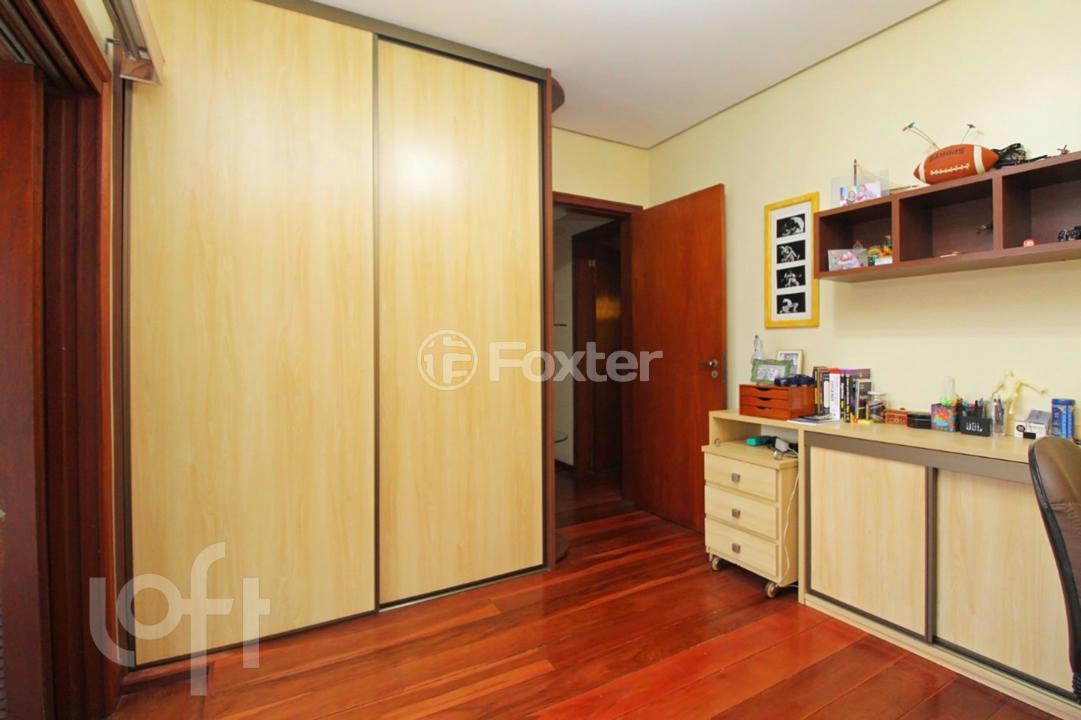 Casa à venda com 3 quartos, 274m² - Foto 24