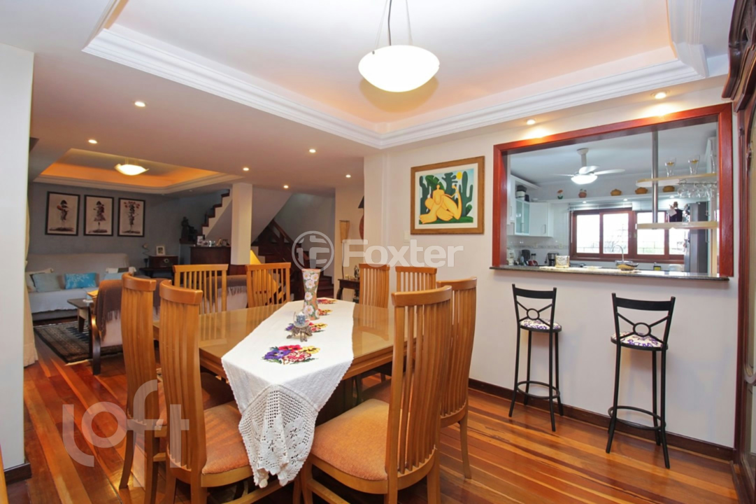 Casa à venda com 3 quartos, 274m² - Foto 4