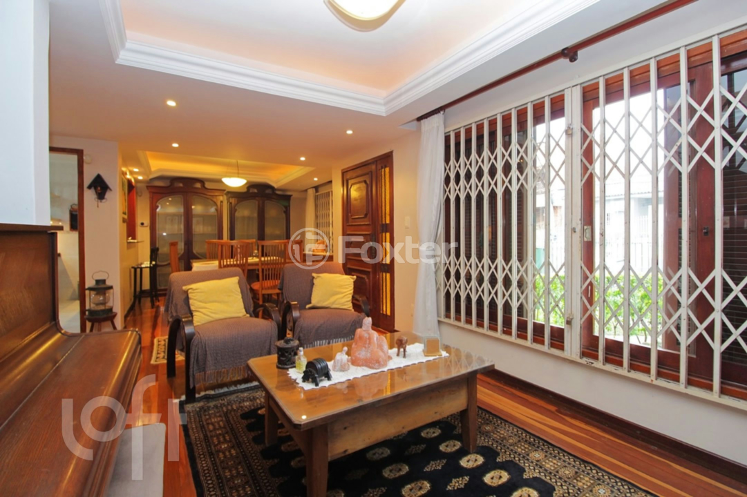 Casa à venda com 3 quartos, 274m² - Foto 2