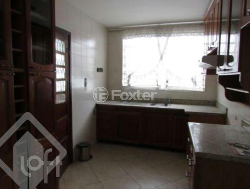 Casa à venda com 4 quartos, 234m² - Foto 23