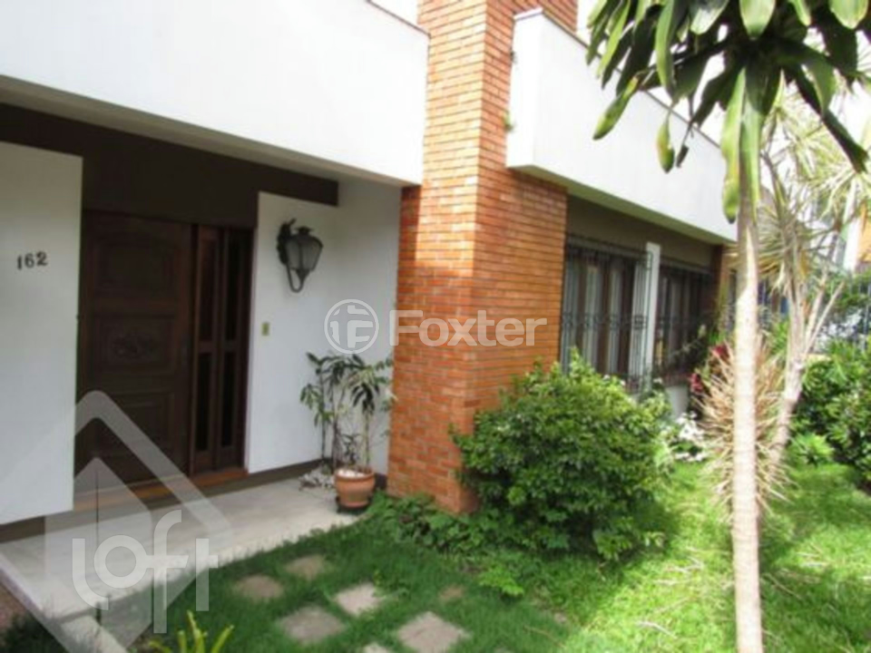 Casa à venda com 4 quartos, 234m² - Foto 3