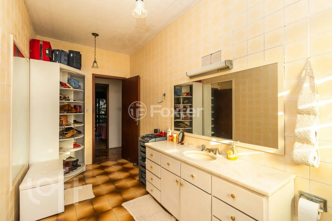 Casa à venda com 4 quartos, 350m² - Foto 14