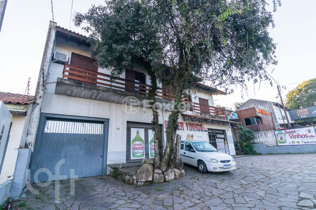 Casa à venda com 4 quartos, 350m² - Foto 2
