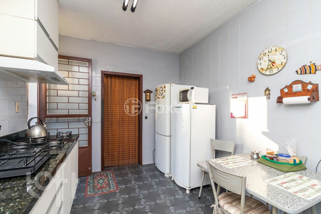 Casa à venda com 4 quartos, 350m² - Foto 31