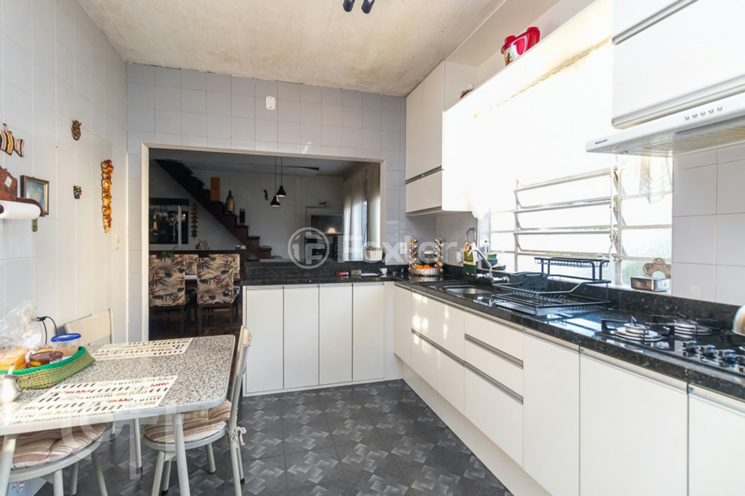 Casa à venda com 4 quartos, 350m² - Foto 33