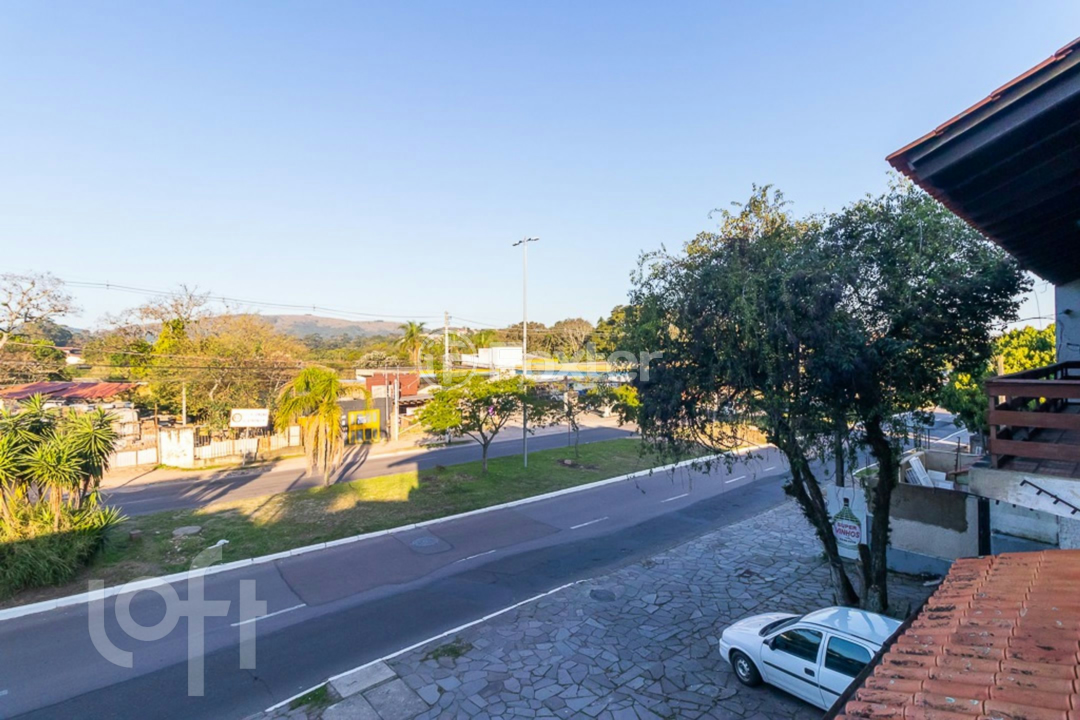 Casa à venda com 4 quartos, 350m² - Foto 37