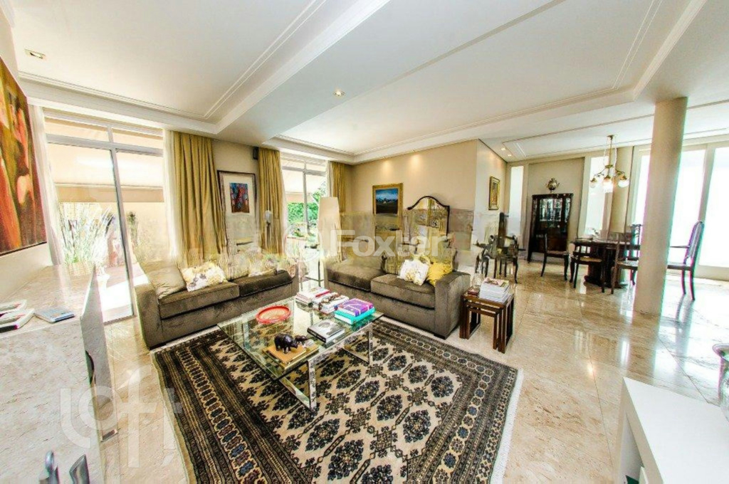 Casa à venda com 3 quartos, 308m² - Foto 10