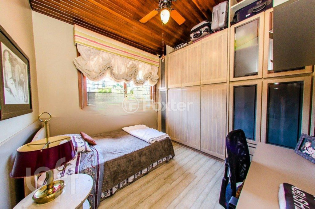 Casa à venda com 3 quartos, 308m² - Foto 30