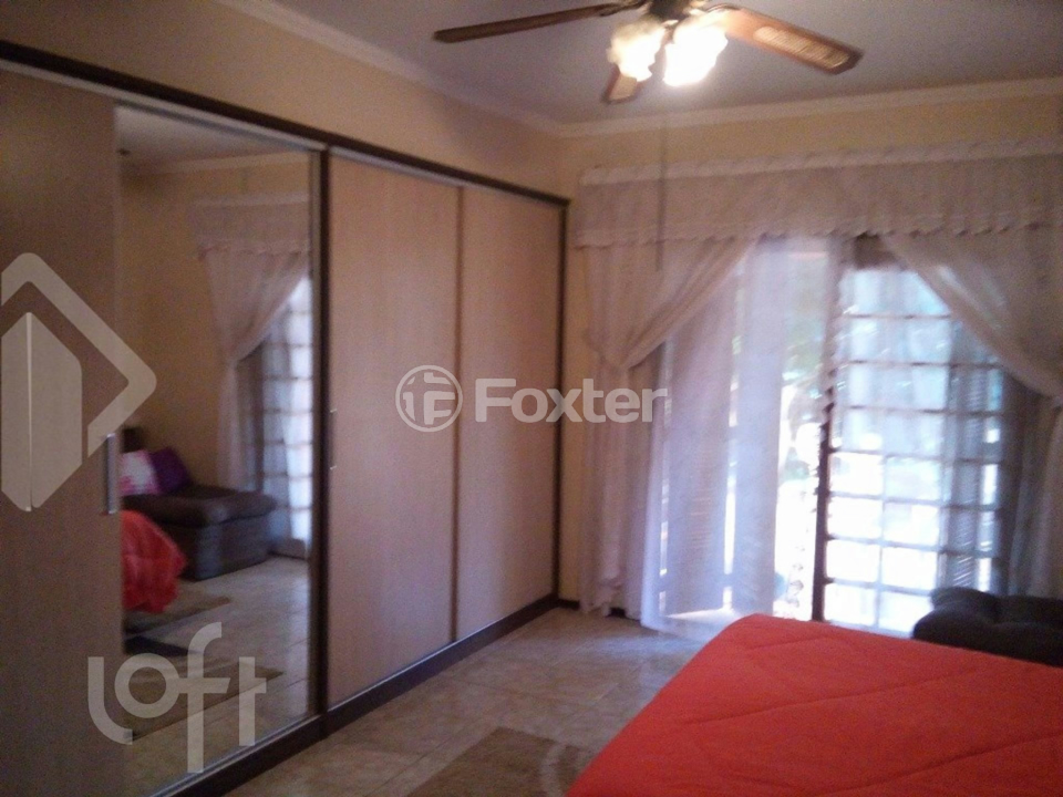 Casa à venda com 3 quartos, 250m² - Foto 8