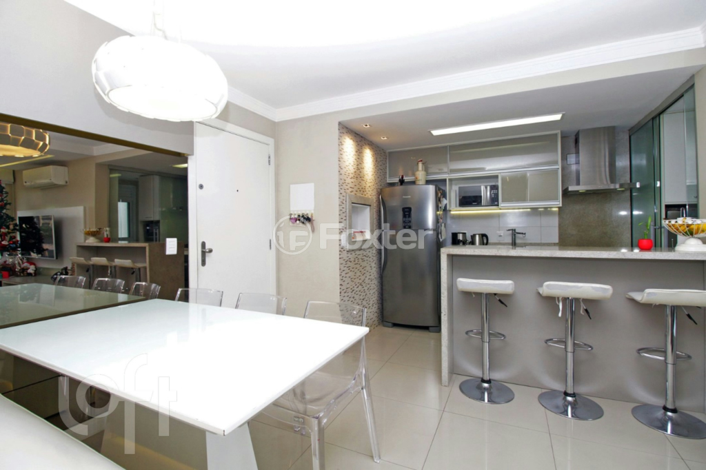 Apartamento à venda com 3 quartos, 73m² - Foto 1