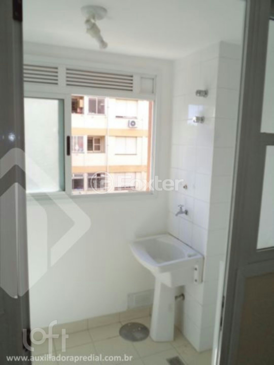 Apartamento à venda com 2 quartos, 70m² - Foto 21