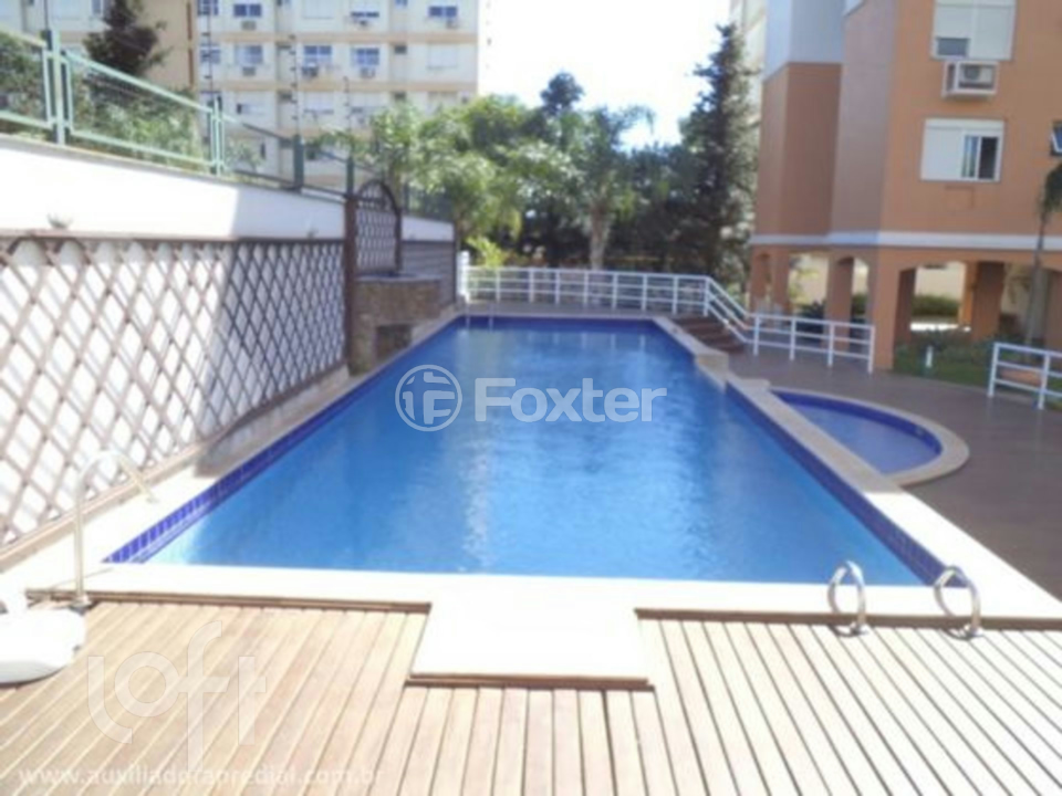 Apartamento à venda com 2 quartos, 70m² - Foto 7