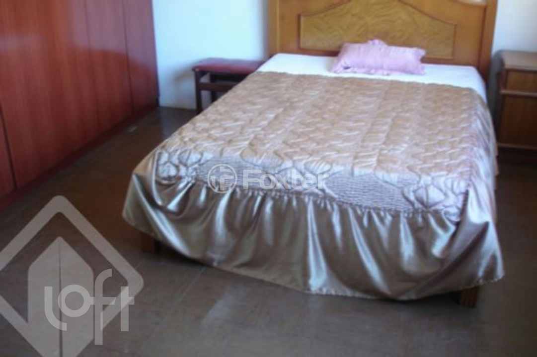 Casa à venda com 4 quartos, 222m² - Foto 5