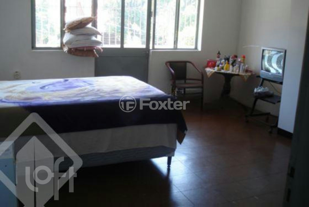 Casa à venda com 4 quartos, 222m² - Foto 7