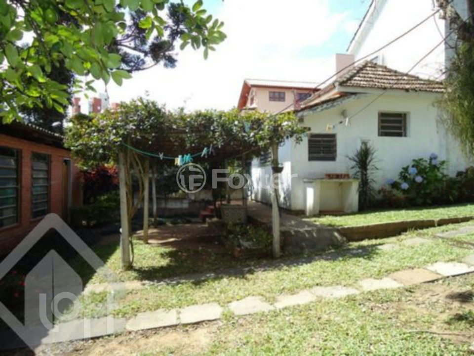 Casa à venda com 3 quartos, 170m² - Foto 1