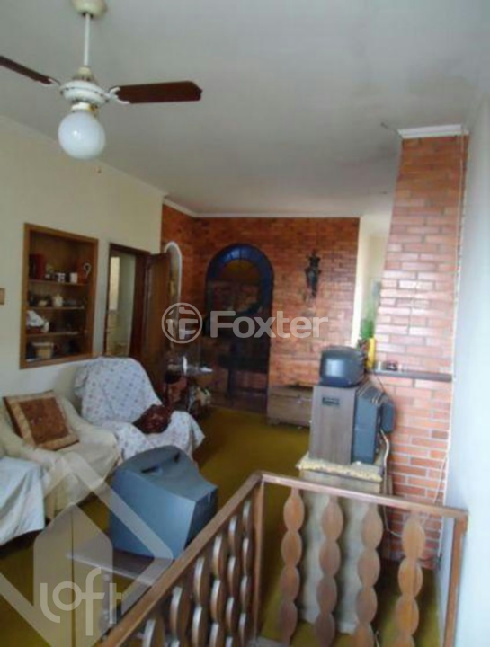 Casa à venda com 3 quartos, 170m² - Foto 4