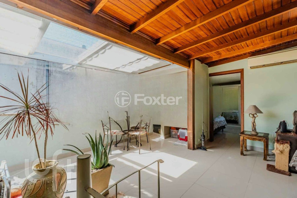 Cobertura à venda com 2 quartos, 108m² - Foto 1