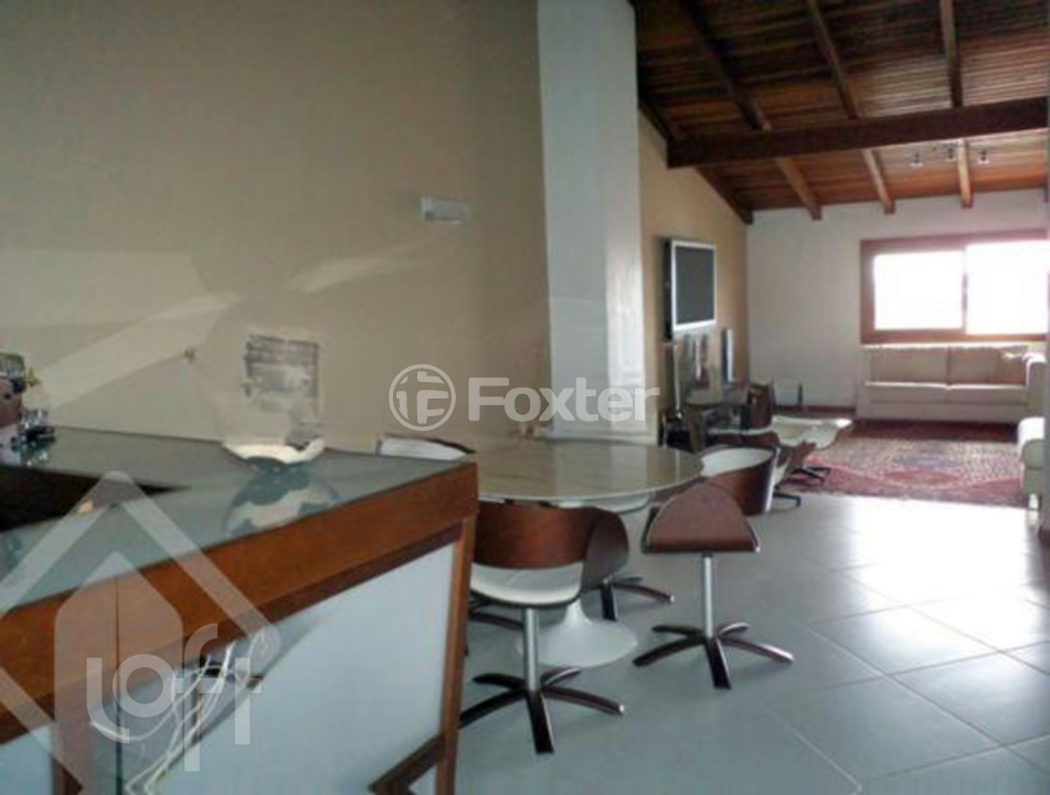 Casa à venda com 3 quartos, 150m² - Foto 18