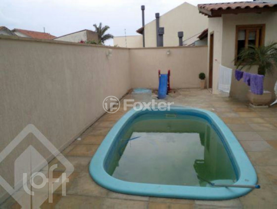 Casa à venda com 3 quartos, 150m² - Foto 8