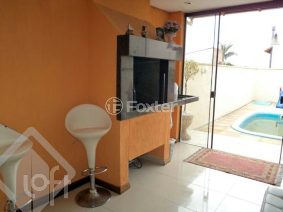 Casa à venda com 3 quartos, 150m² - Foto 7