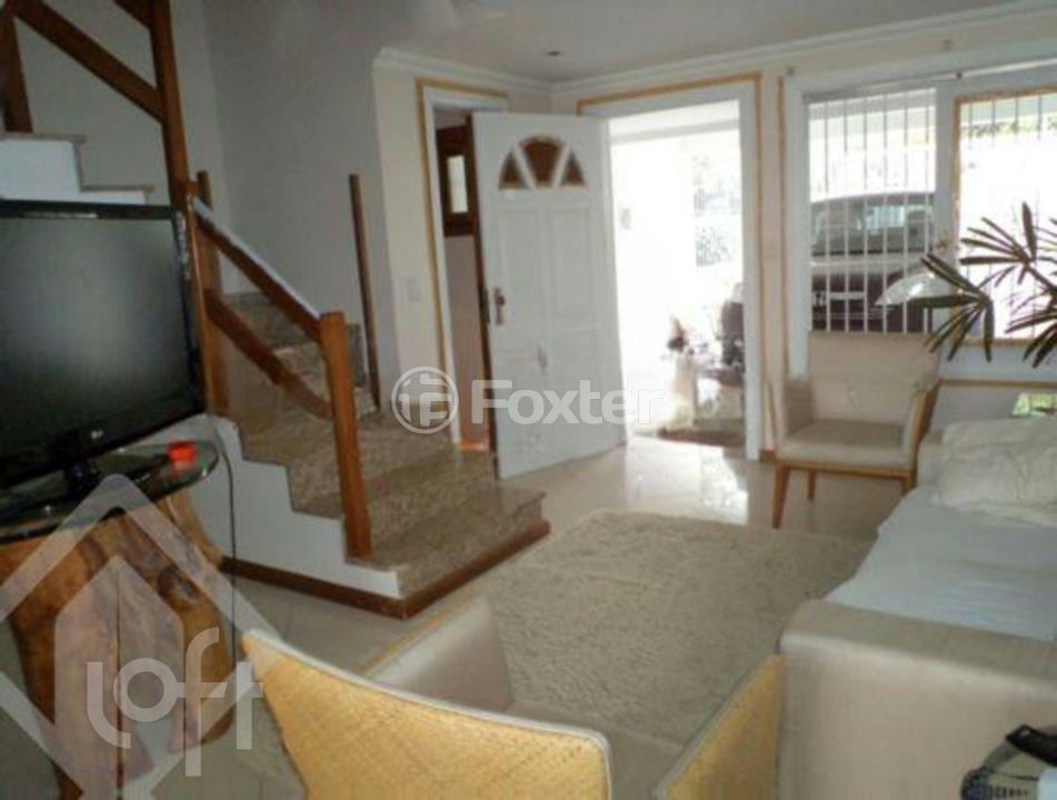 Casa à venda com 3 quartos, 150m² - Foto 4