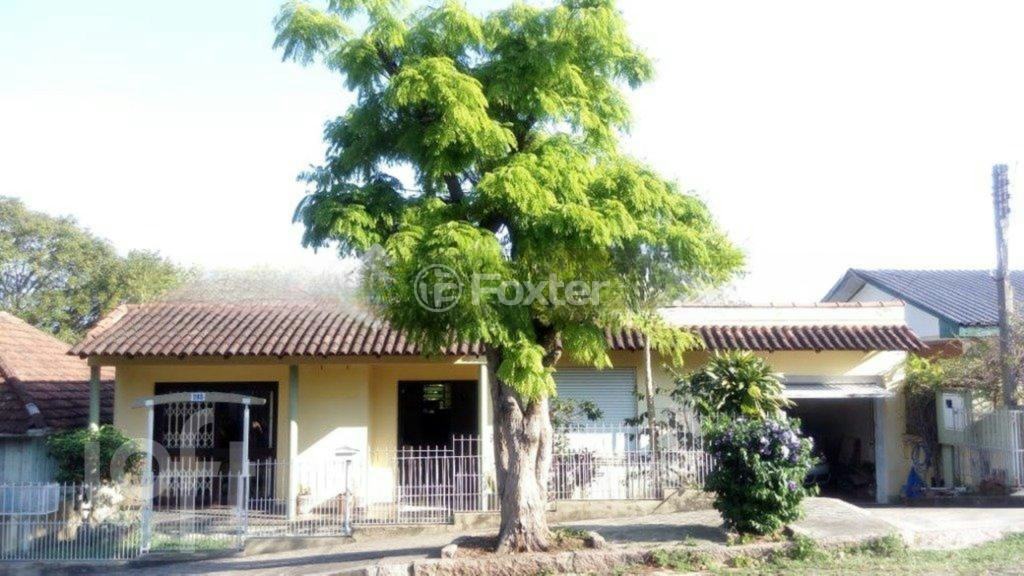 Casa à venda com 2 quartos, 180m² - Foto 1