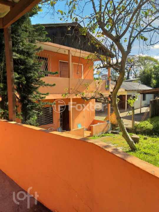 Casa à venda com 4 quartos, 200m² - Foto 4