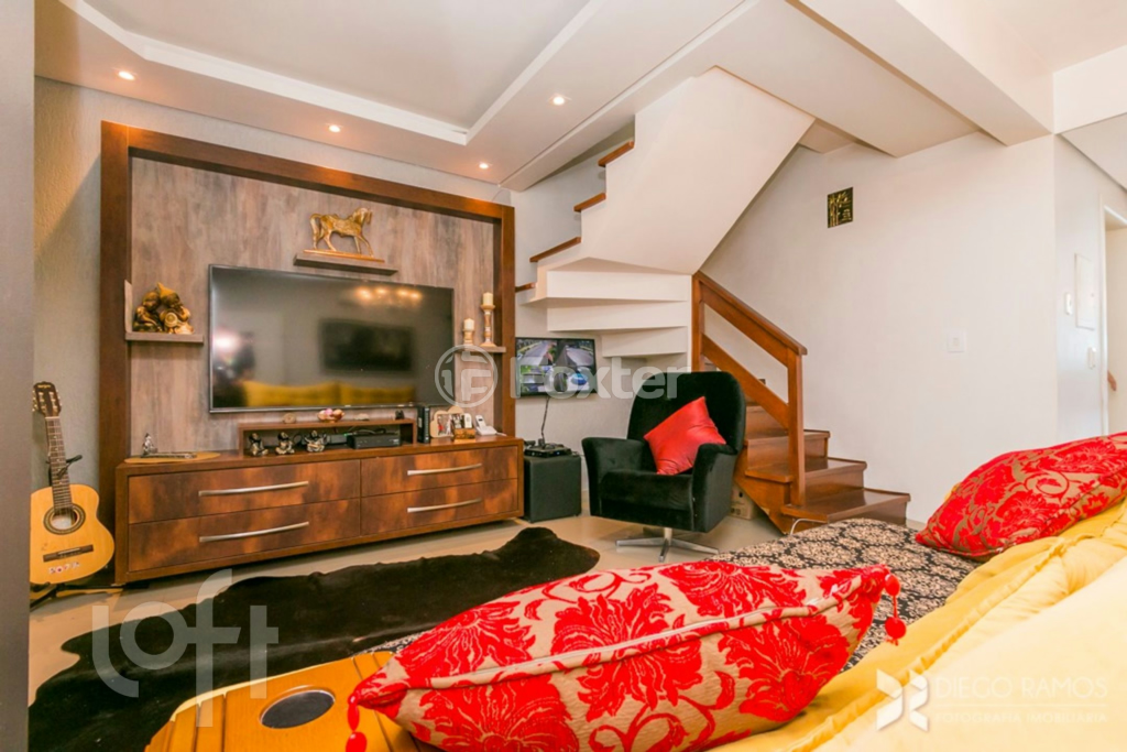Casa à venda com 3 quartos, 171m² - Foto 2