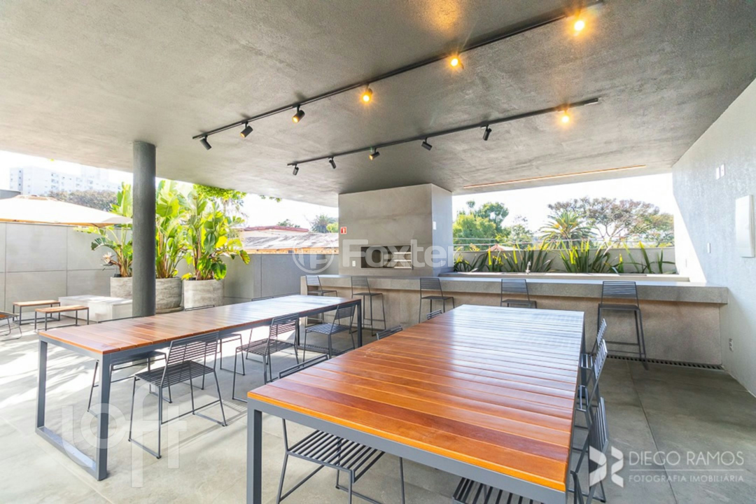 Apartamento à venda com 3 quartos, 67m² - Foto 53