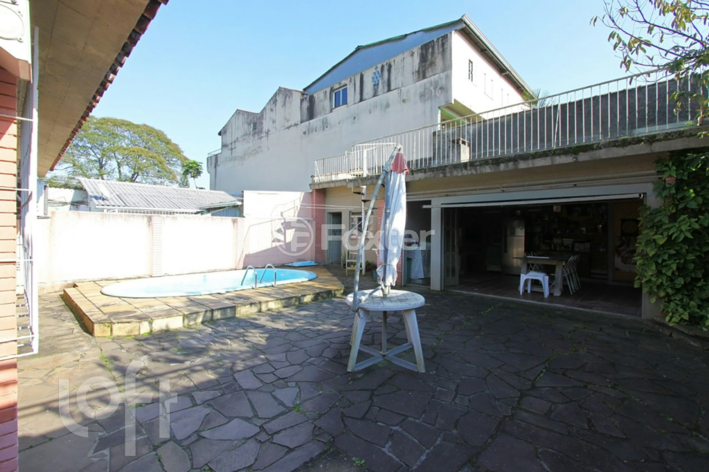 Casa à venda com 3 quartos, 440m² - Foto 31