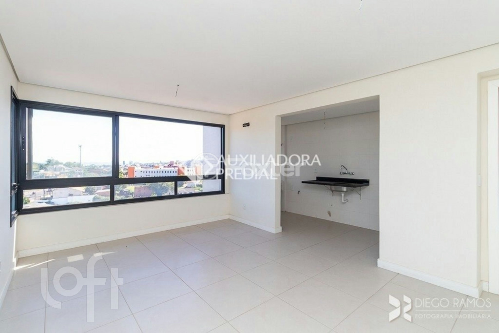 Apartamento à venda com 2 quartos, 67m² - Foto 2