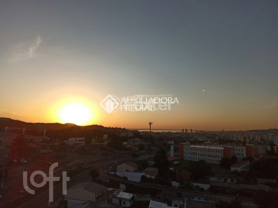 Apartamento à venda com 2 quartos, 67m² - Foto 3