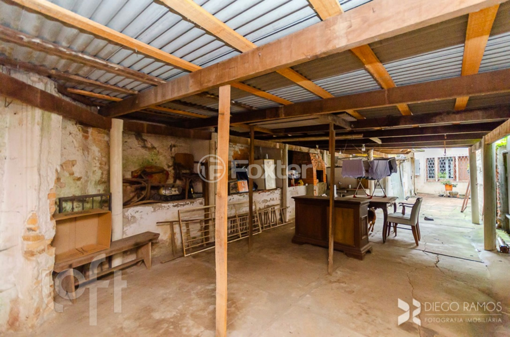 Casa à venda com 3 quartos, 200m² - Foto 18