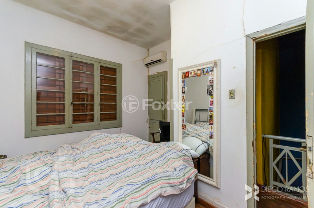 Casa à venda com 3 quartos, 200m² - Foto 28