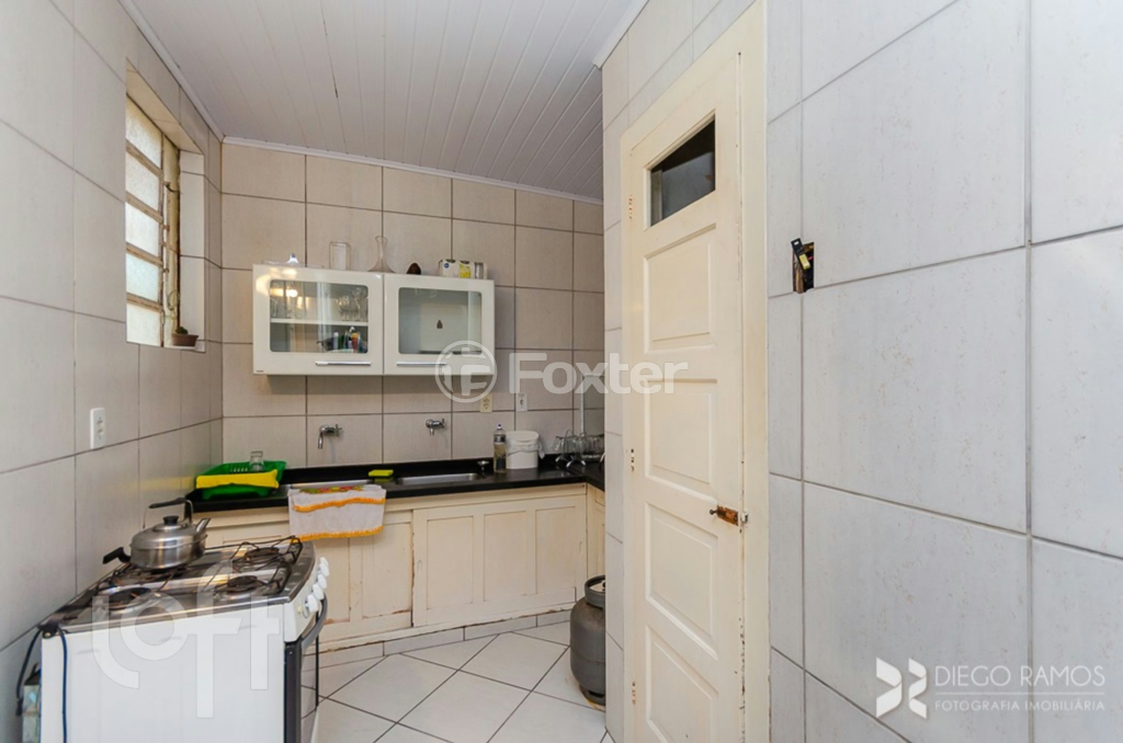 Casa à venda com 3 quartos, 200m² - Foto 31