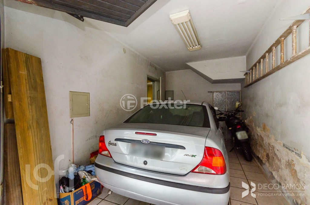 Casa à venda com 3 quartos, 200m² - Foto 4
