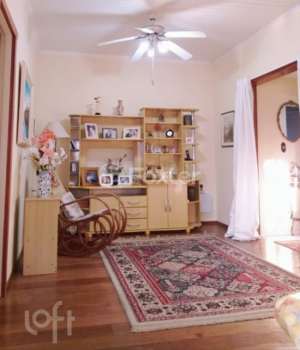 Casa à venda com 4 quartos, 179m² - Foto 4