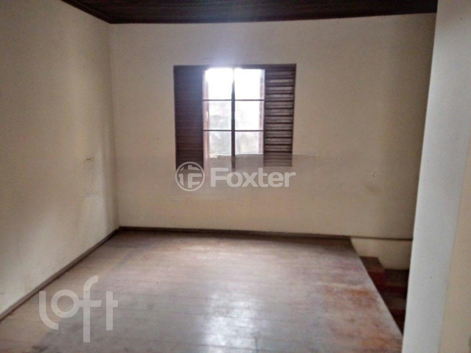 Casa à venda com 2 quartos, 250m² - Foto 3
