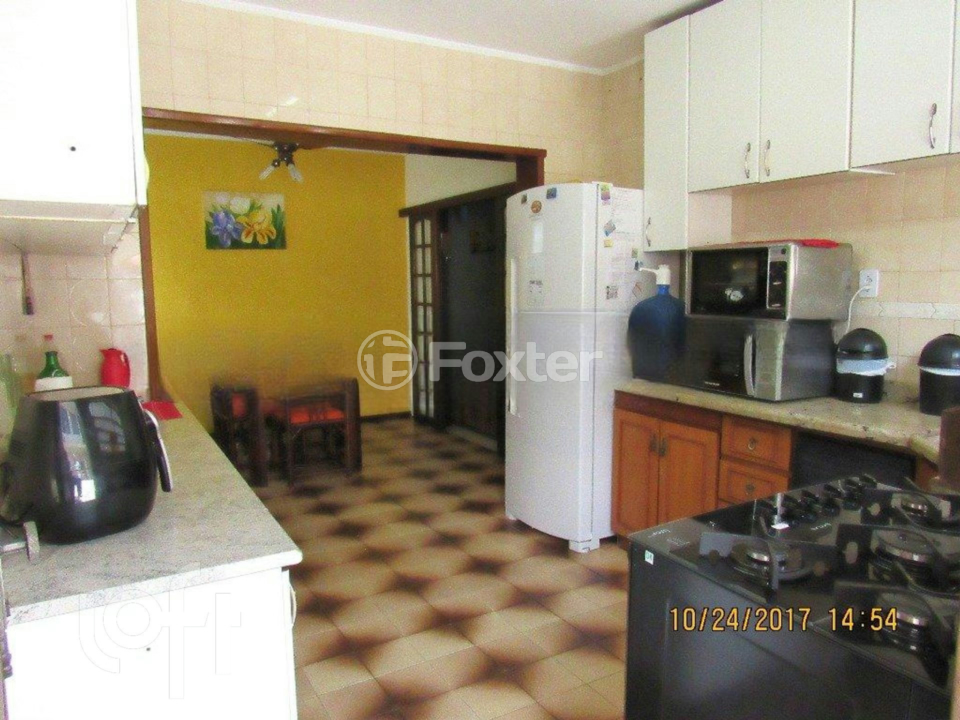 Casa à venda com 3 quartos, 156m² - Foto 14