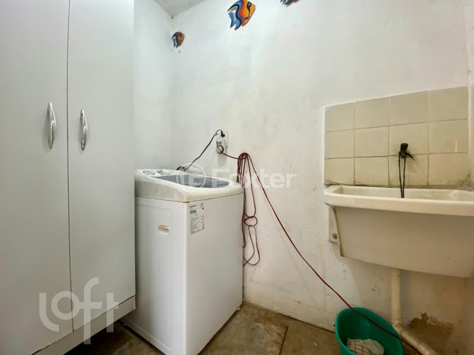 Casa à venda com 4 quartos, 295m² - Foto 29