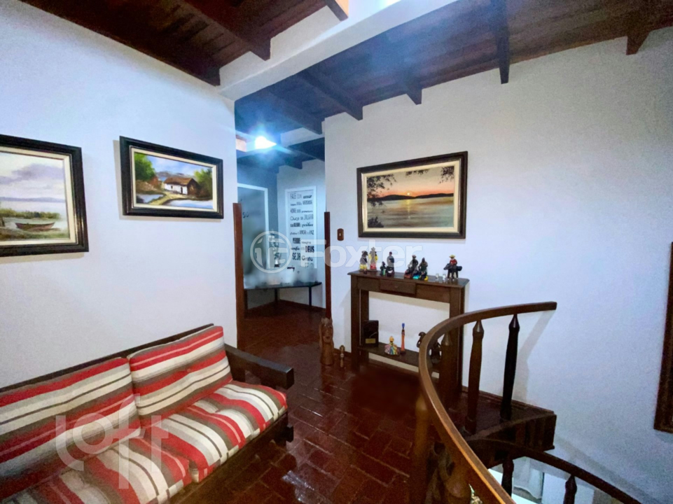 Casa à venda com 4 quartos, 295m² - Foto 12
