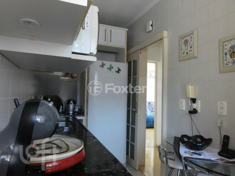 Apartamento à venda com 2 quartos, 60m² - Foto 9