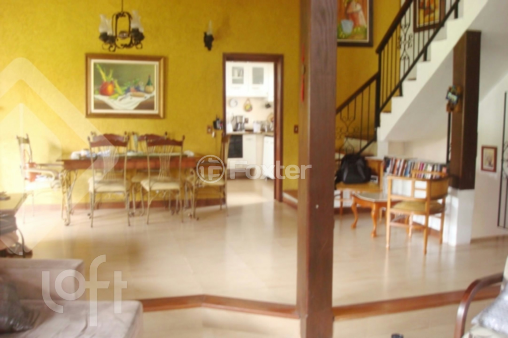 Casa à venda com 4 quartos, 263m² - Foto 3