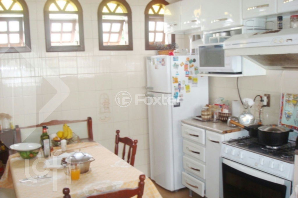 Casa à venda com 4 quartos, 263m² - Foto 8