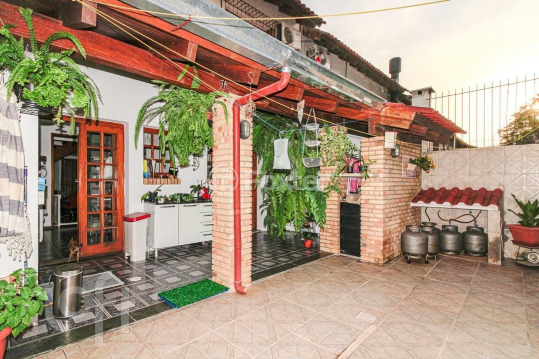 Casa à venda com 3 quartos, 177m² - Foto 18