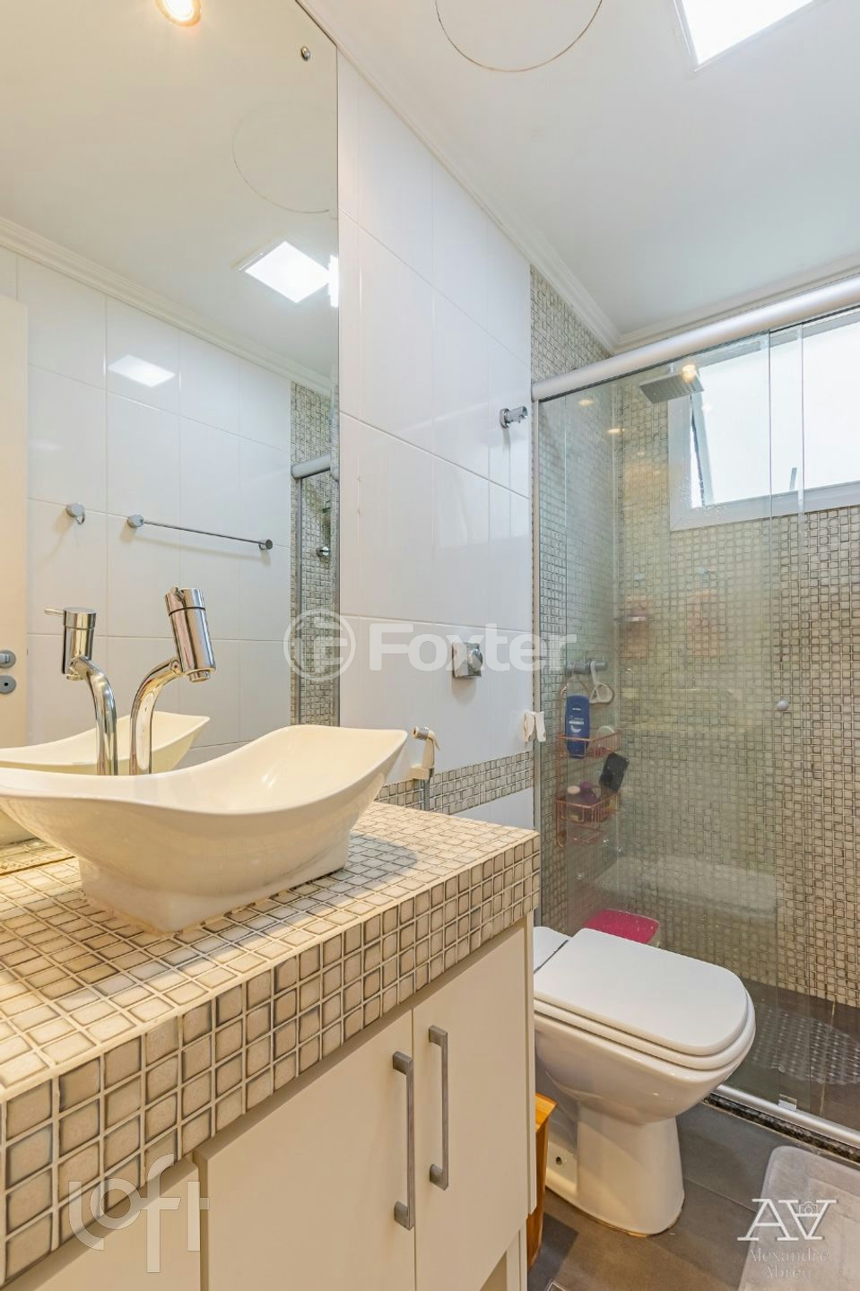 Apartamento à venda com 2 quartos, 71m² - Foto 17
