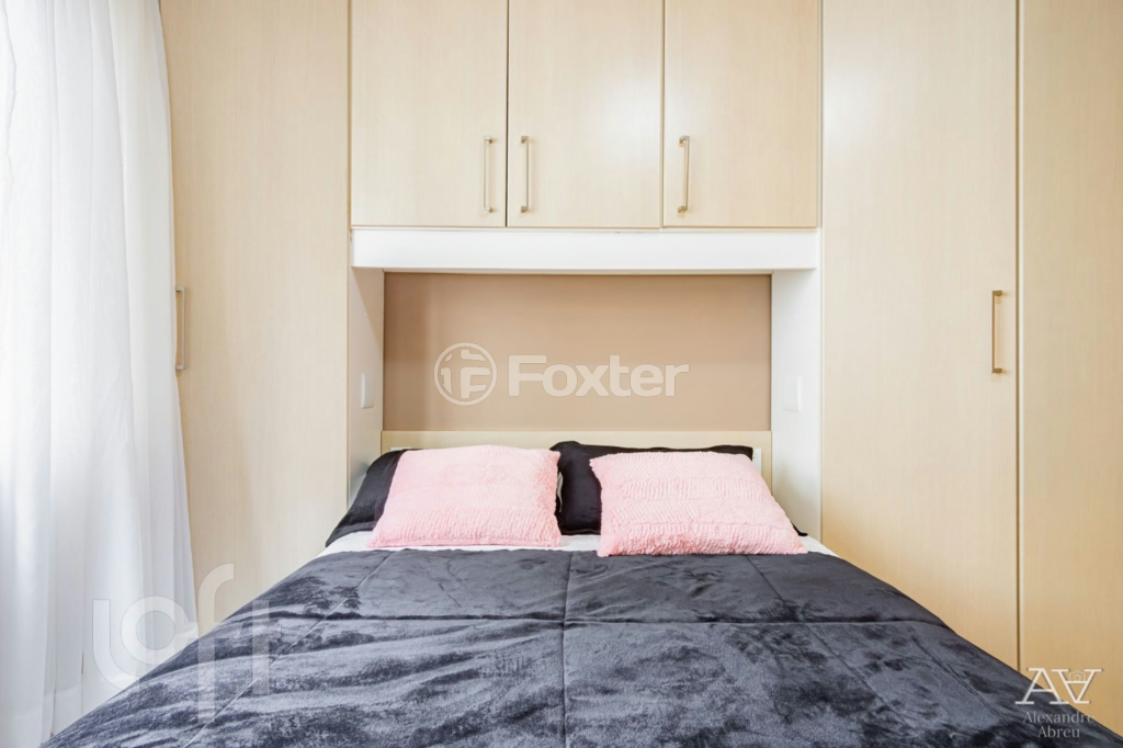 Apartamento à venda com 2 quartos, 71m² - Foto 11