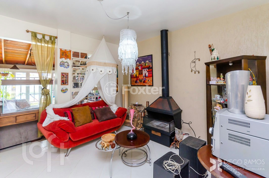 Casa à venda com 3 quartos, 219m² - Foto 7
