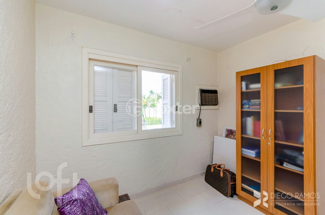 Casa à venda com 3 quartos, 219m² - Foto 30