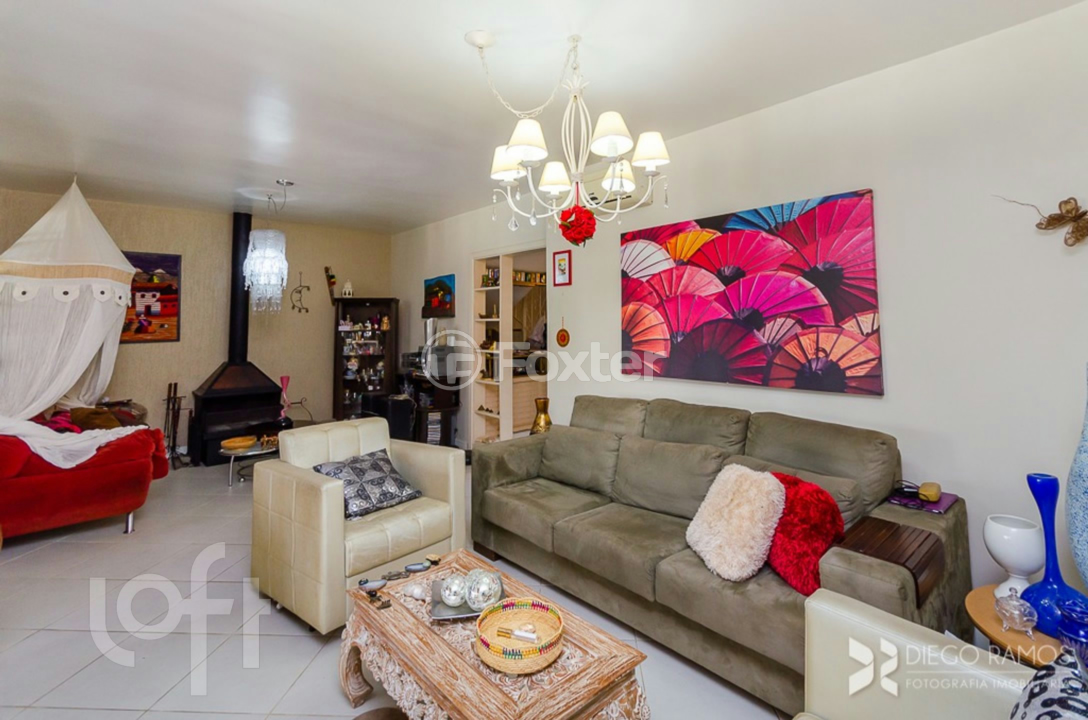 Casa à venda com 3 quartos, 219m² - Foto 8